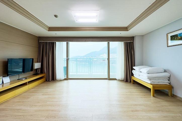 Mohang Haenaru Family Hotel Buan Cameră foto